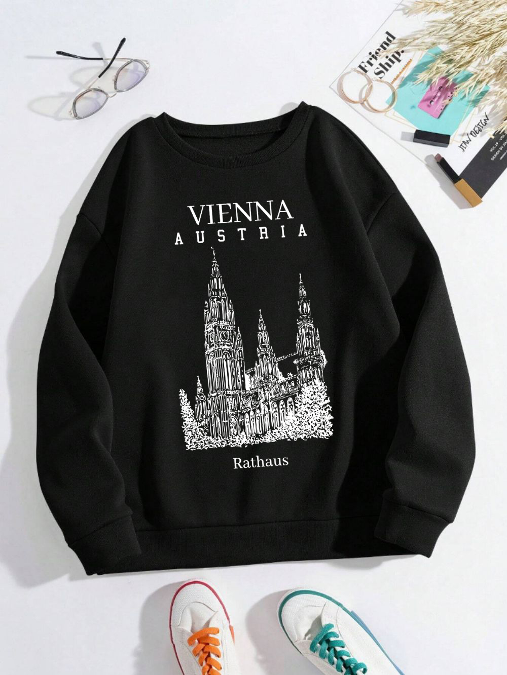 비엔나 오스트리아 Rathaus 프린트 여성 운동복 크 - Winter Clothing Vienna 리뷰 및 가격